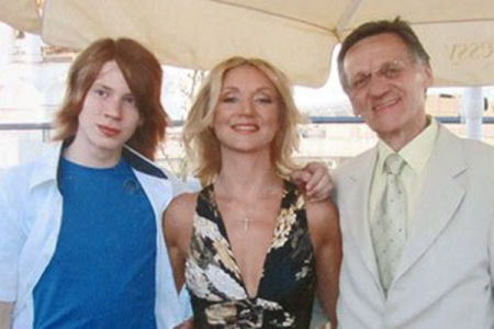 Миколас Орбакас: «Дочь ругает меня за то, что бегаю за автобусами» - «Интервью Звёзд»