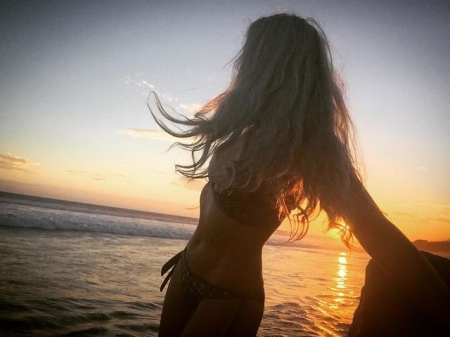 59-летняя модель с фигурой 30-летней покорила мир моды (фото)