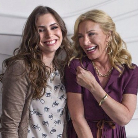 Откровения звезд: Джордж Клуни спал с козами, Джонни Депп изменял, а Карла Бруни уничтожала жен