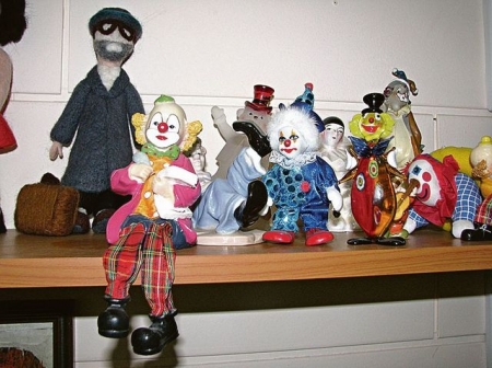 Дом клоунов в Одессе: Барский и Делиев хранят рисунки в гримерных (фото)