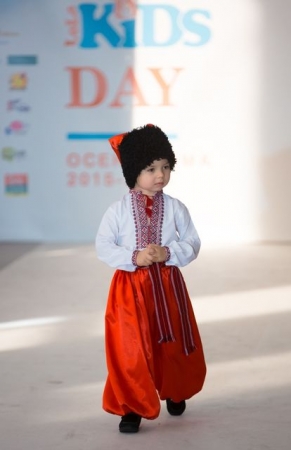 Красота и эстетика: маленькие украинцы показали моду 2015-2016 (фото)