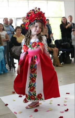 Красота и эстетика: маленькие украинцы показали моду 2015-2016 (фото)