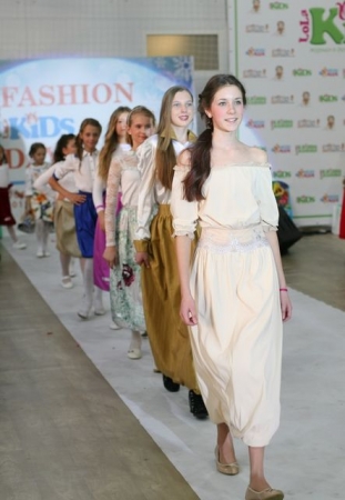 Красота и эстетика: маленькие украинцы показали моду 2015-2016 (фото)