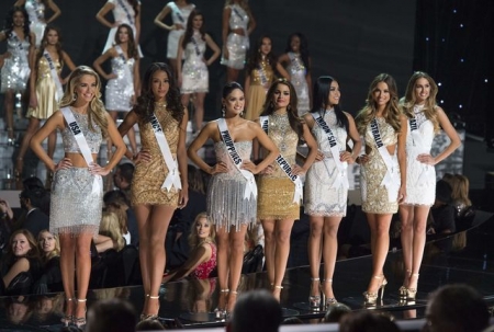 Титул "Мисс Вселенная 2015" со скандалом достался 26-летний филиппинке (фото)