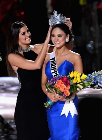Титул "Мисс Вселенная 2015" со скандалом достался 26-летний филиппинке (фото)