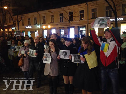 ФОТОФАКТ. Одесситы устроили флешмоб в память о Кузьме Скрябине